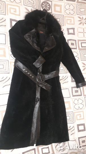 Меховое пальто женское / каракульча