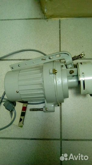 Двигатель на пром. швейную машину