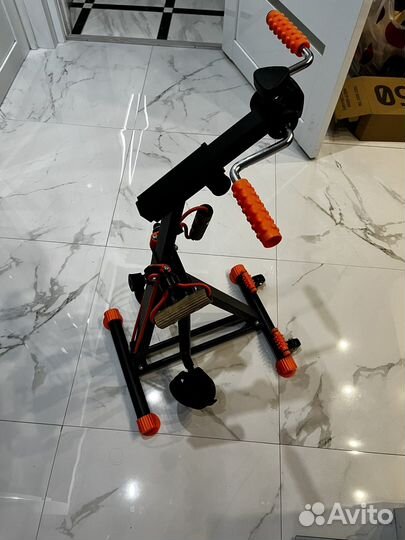 Многофункциональный силовой тренажер