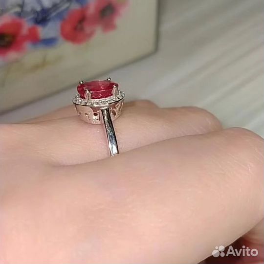 Серебряное кольцо с рубином