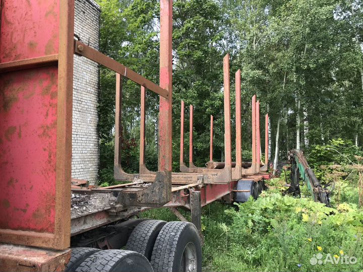 Лесовозные коники с щитом для полуприцепа