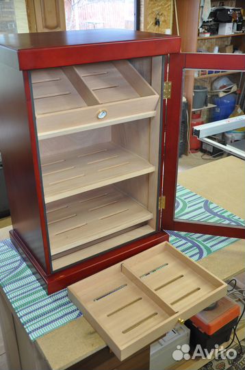 Ремонт хьюмидоров, изготовление полок и лотков