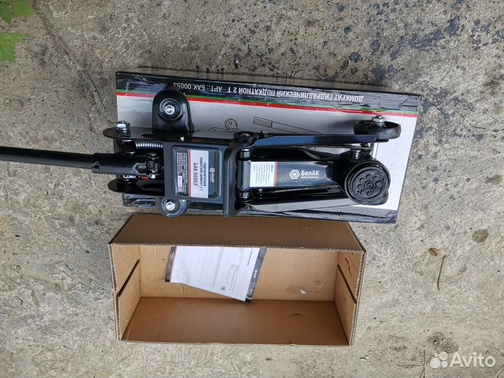 Домкрат 2,5 тонны