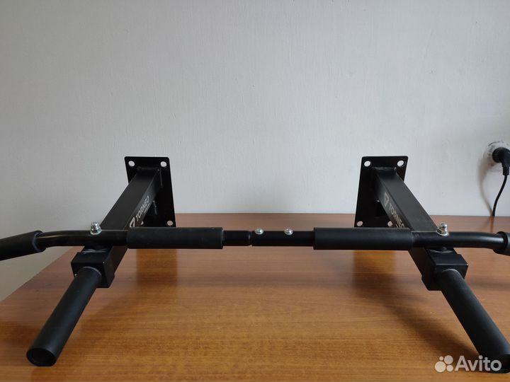 Турник Torneo wallmount gym