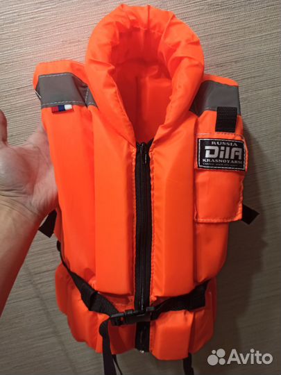Детский спасательный жилет