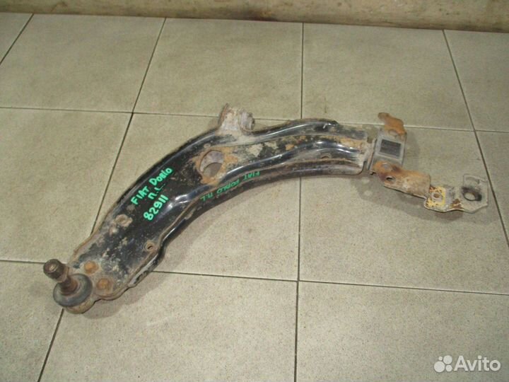 Рычаг передний левый Fiat Doblo 1