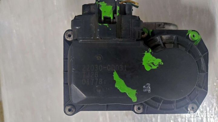 Дроссельная заслонка Toyota 220300D031