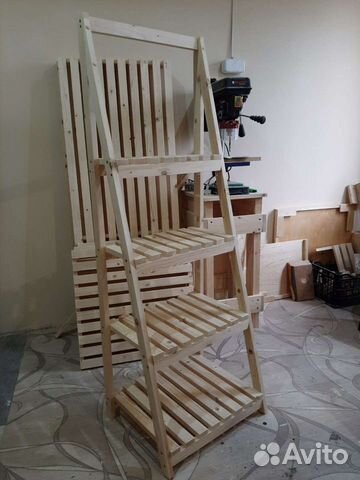 Стеллаж деревянный