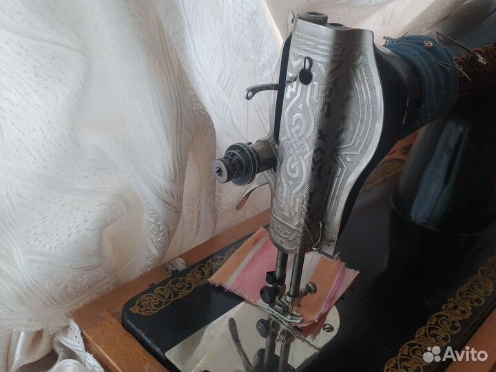 Швейная машина подольск ручная