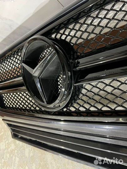 Решетка радиатора w463