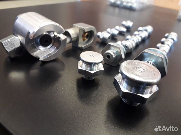 Тавотницы для смазки