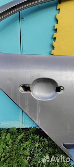 Дверь задняя правая skoda octavia a5