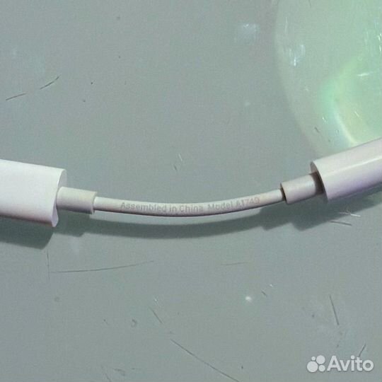 Адаптер переходник наушников Apple Lightning 3.5
