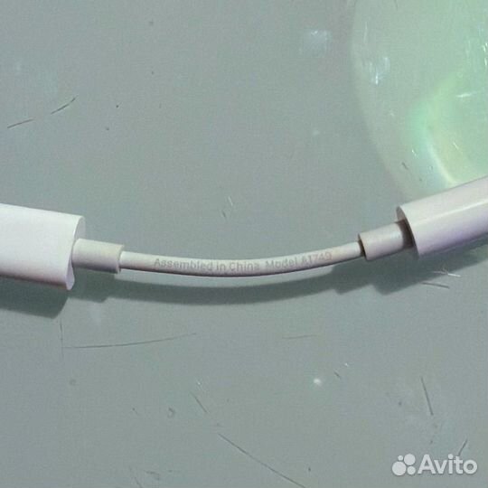 Адаптер переходник наушников Apple Lightning 3.5