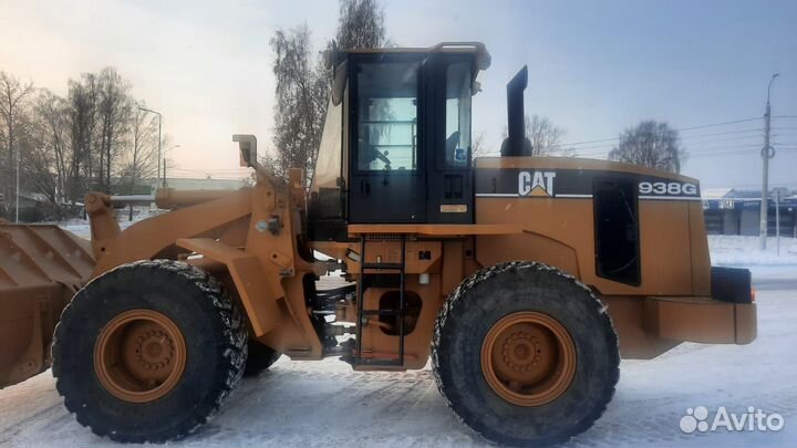 Фронтальный погрузчик CAT 938G, 2008
