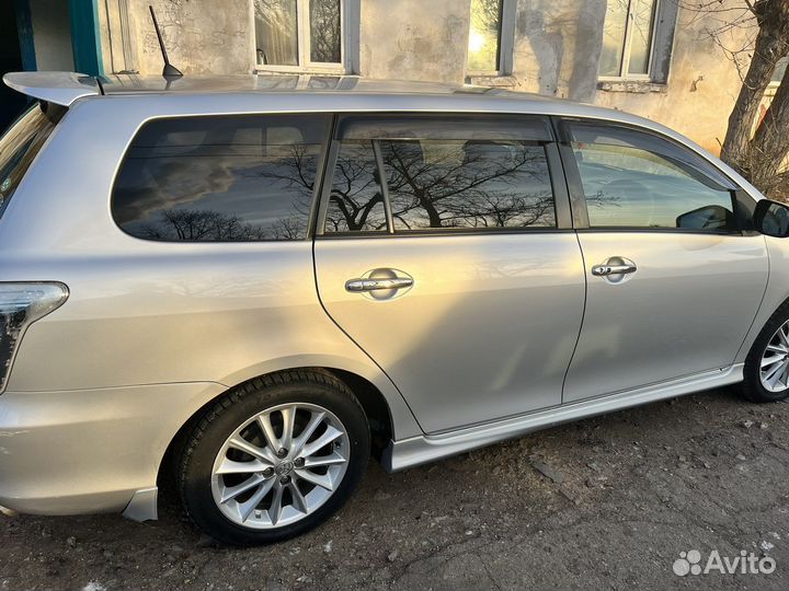Toyota Corolla Fielder, 2009