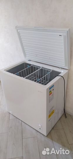 Морозильный ларь dexp