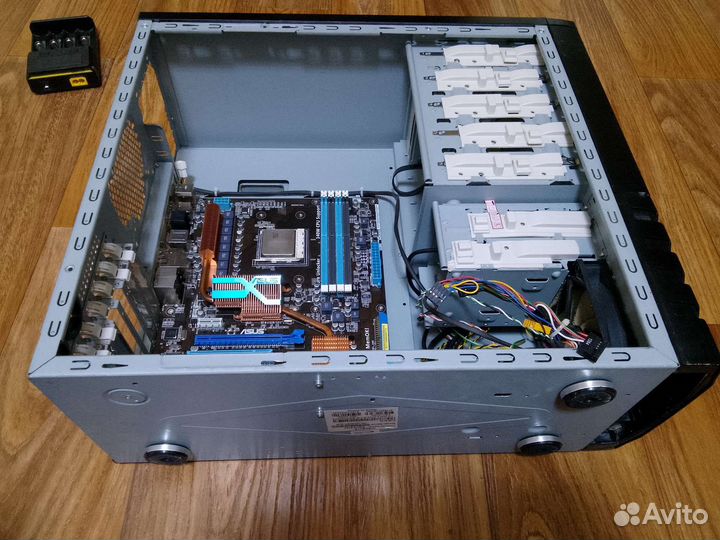 Материнская плата