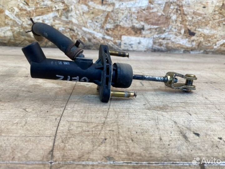 Главный цилиндр сцепления Hyundai Getz