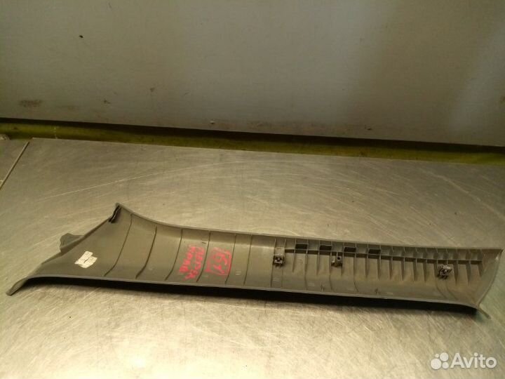 Накладка стойки передняя правая Chevrolet Lacetti