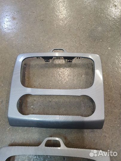 Рамки магнитолы под овал на форд фокус 2