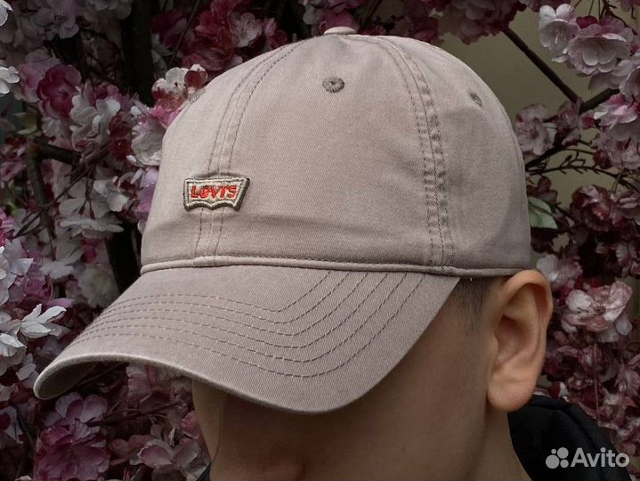 Кепка levis