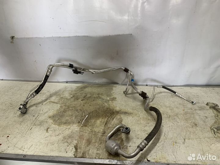 Трубка кондиционера Kia Sportage 3 2010-2015