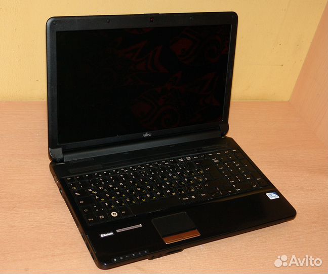 Ноутбук Fujitsu Siemens AH530 made in Germany