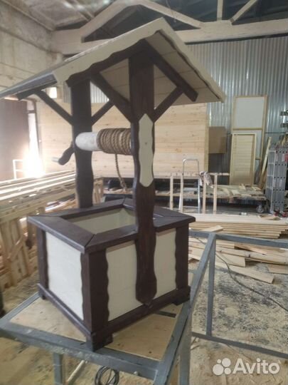 Колодец декоративный