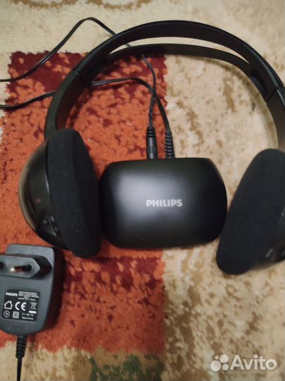 Беспроводные наушники Philips