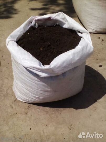 Плодородный грунт в мешках для теплицы