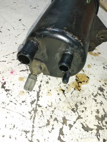 Бачок гидроусилителя руля BMW 7 Е65 бмв 7 Е65 Е66