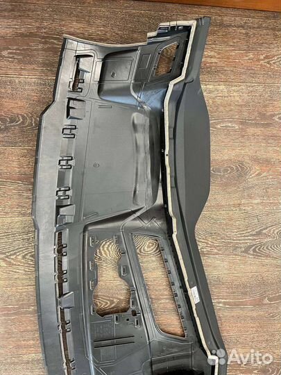 Накладка торпеды Volkswagen Taureg проекция 2018