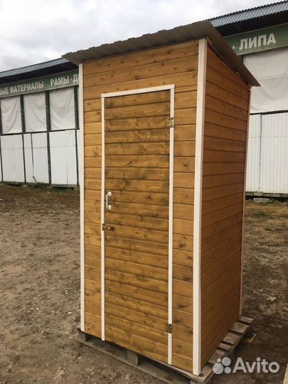 Туалет деревянный