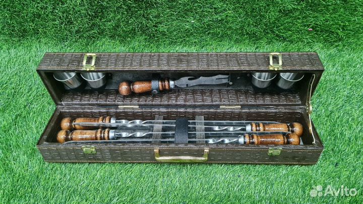 Подарочный набор Набор шампуров + Нож,Стопки Новый