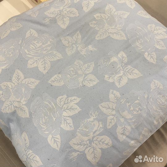 Подушка пуховая 70х70