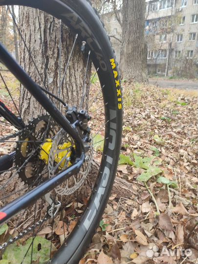 Cannondale Trail.27.5