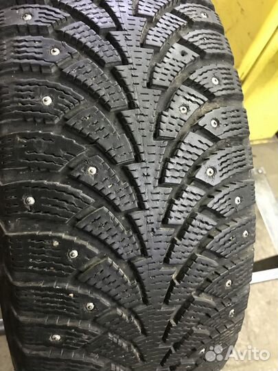 Nokian Tyres Hakkapeliitta 4 225/55 R17