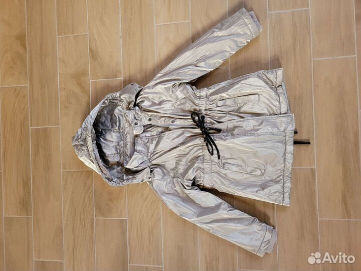 Куртка для девочки 116 на теплую весну-осень