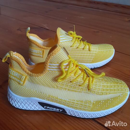 Новые Кроссовки crosby
