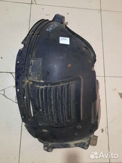 Подкрылок передний правый Mercedes Benz Gle W167