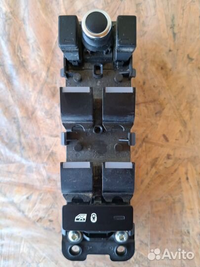 Блок стеклоподъёмников Range Rover Sport l494