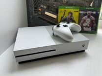 Xbox One S 1 TB + Cyberpunk 2077 и UFC 3