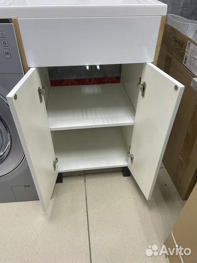Тумба с раковиной над стиральной машиной Cosmos 11
