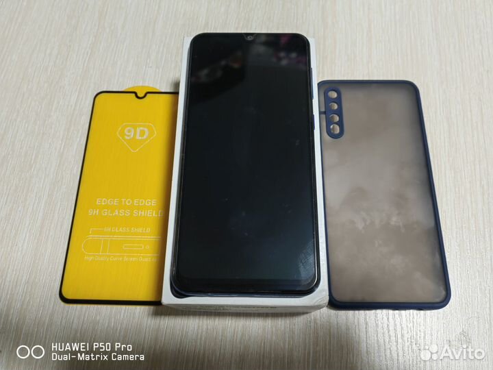 Samsung Galaxy A50, 4/64 ГБ