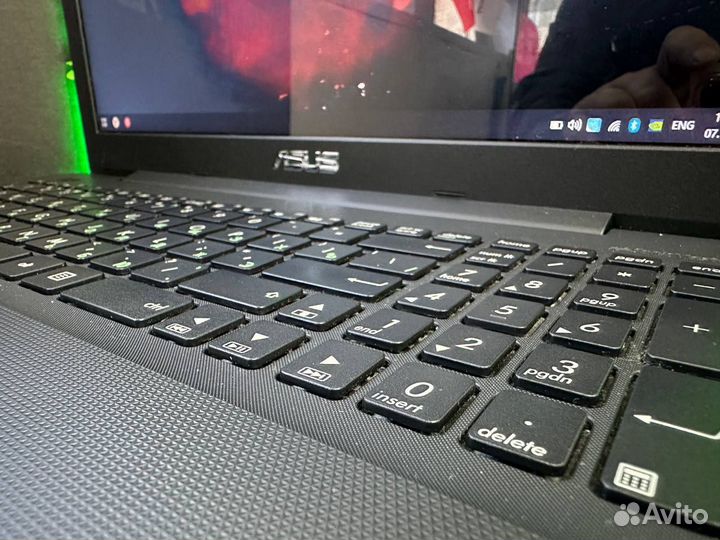 Игровой Ноутбук asus/4Ядра/Nvidia 920m