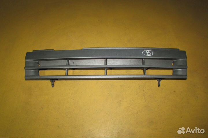 Решетка радиатора Opel Vectra A