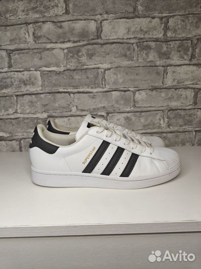 Кроссовки Adidas superstar