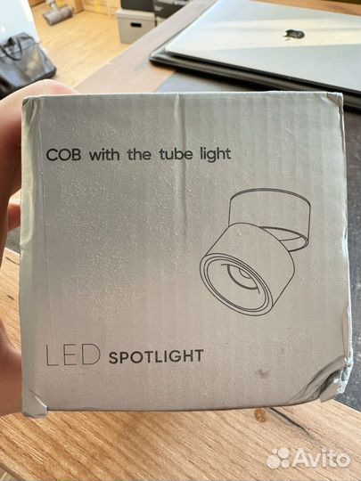 Спот на потолок черный