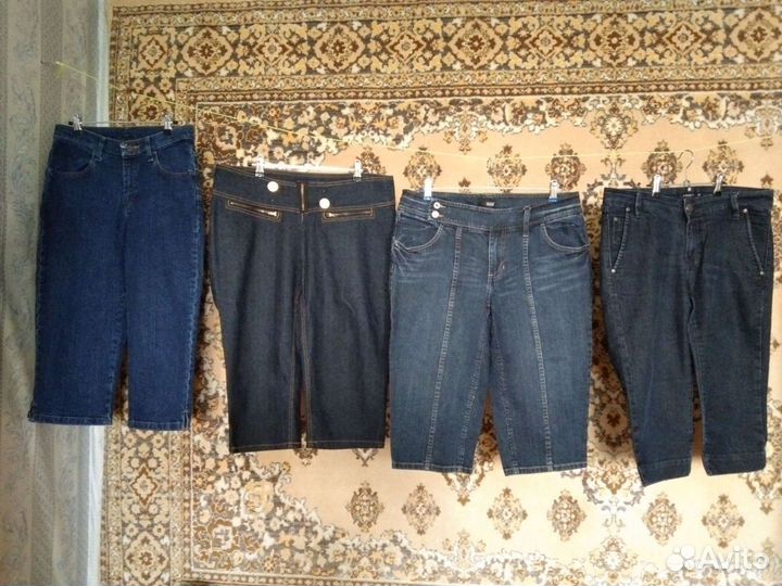 Шорты и бриджи джинсовые